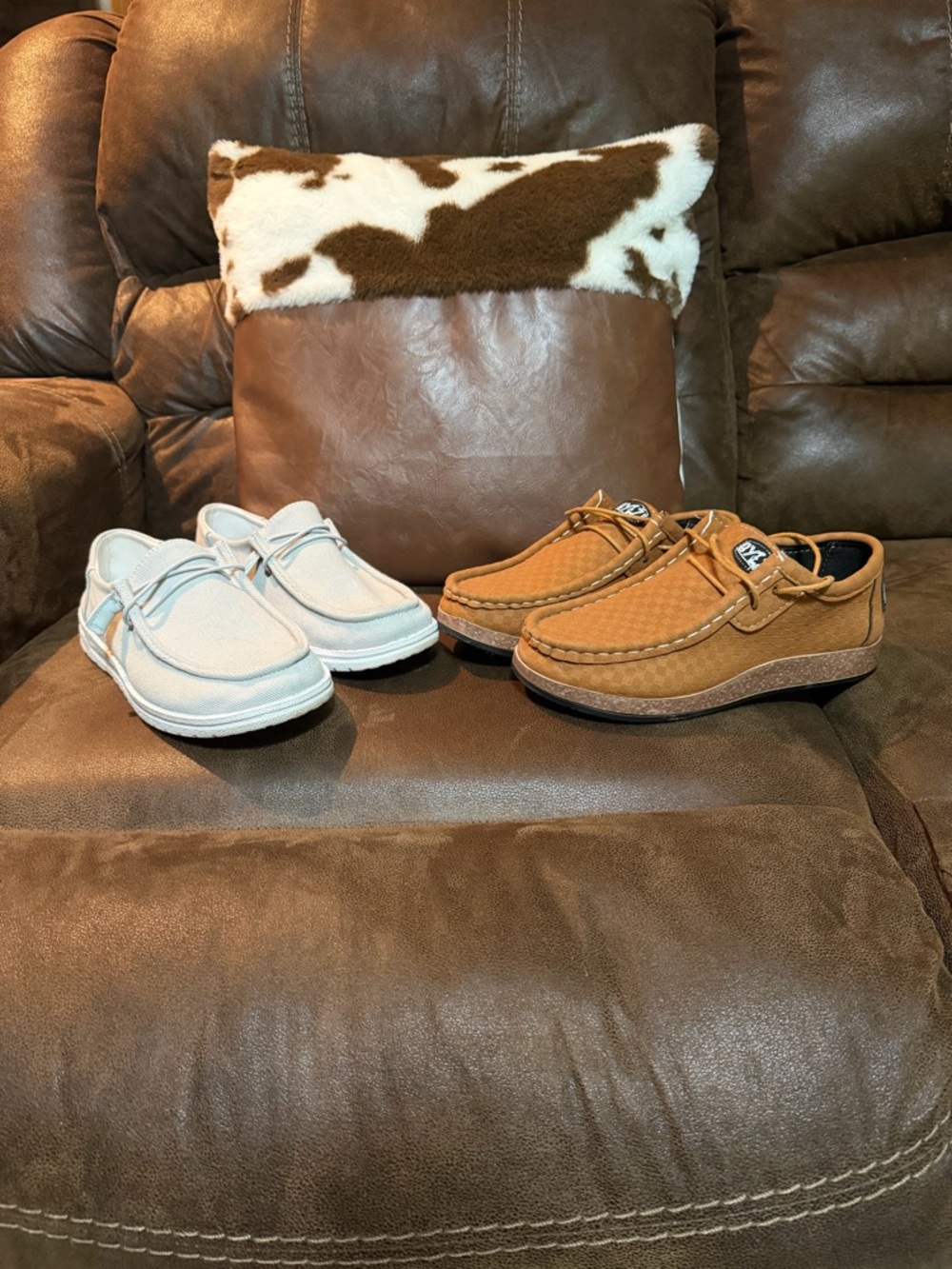 Casual Slip-On Shoes Duo - White & Tan